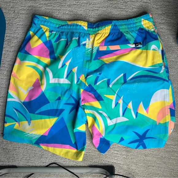 NWT Chubbies Wave Dashers 7” Bright Colors Swim Trunks Men’s Size XL 80s Look - Picture 5 of 6